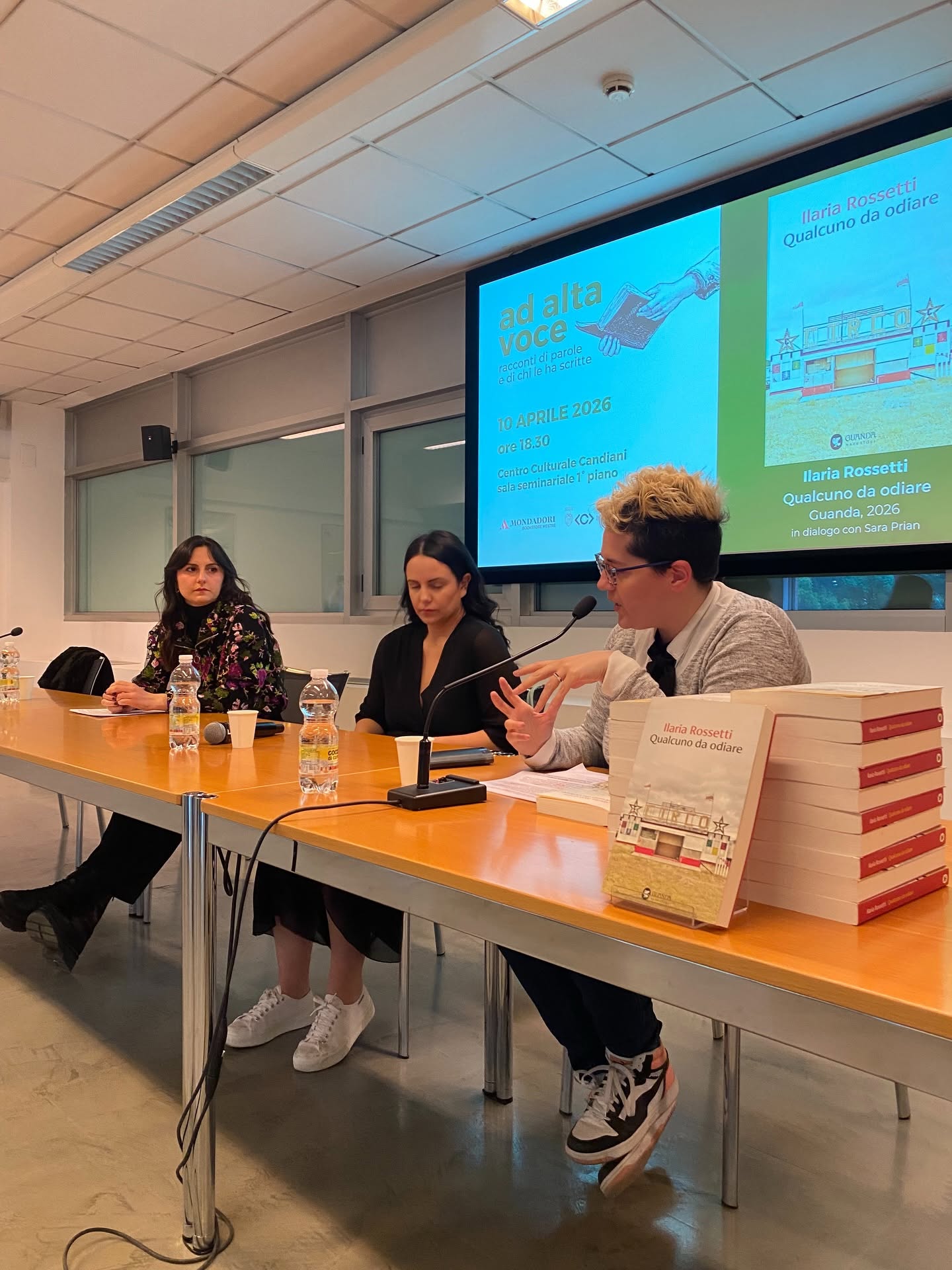 Presentazione e moderazione editoriale