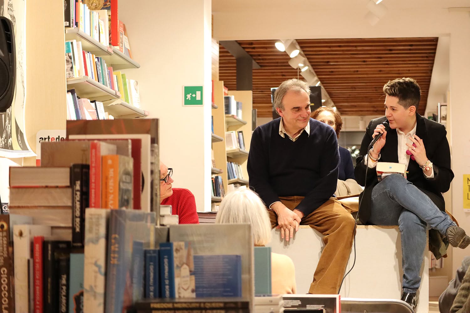 Dialogo letterario con il pubblico